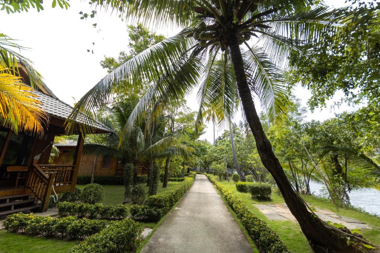 มาฟียา รีสอร์ต Hotel Thansour beach ภายนอก รูปภาพ